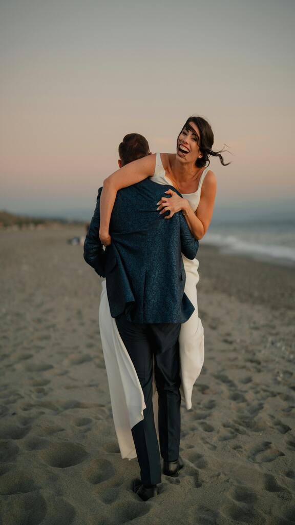 How to Connect with an Emotionally Distant Husband Again